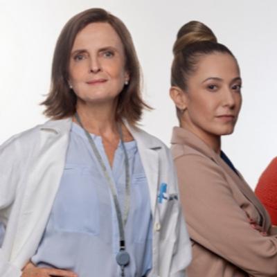 A cientista e o lugar de fala no espetáculo “A Médica”