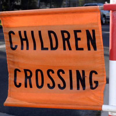 Bendigo school fights for crossing supervisors