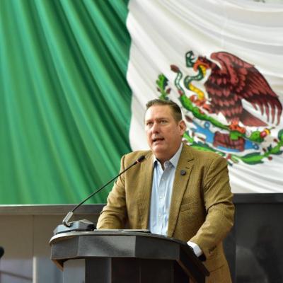 El lenguaje incluyente y otros espantapájaros discursivos