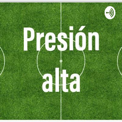 15 - Johan Cruyff.