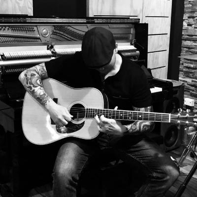 The story behind “Drunk Solo Blues” by Darren Gillis