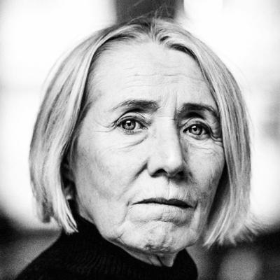 Sien Eggers leest Reynaert De Vos Sien Eggers leest Reynaert De Vos