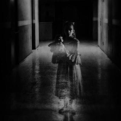 La terrorífica llamada de la niña fantasma...