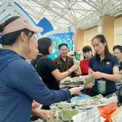 Tin trong nước - Nâng tầm thương hiệu nông sản Việt từ Hội chợ Mùa Thu lần thứ nhất năm 2025 Tin trong nước - Nâng tầm thương hiệu nông sản Việt từ Hội chợ Mùa Thu lần thứ nhất năm 2025