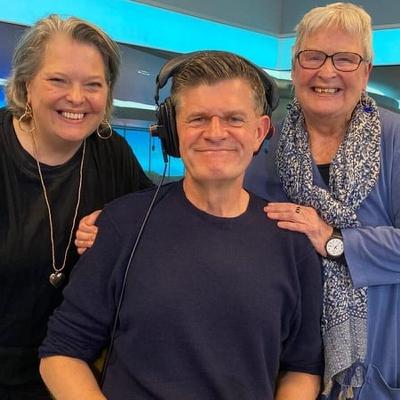 Róisín and Ann Ingle on steady eddies, what makes a good sex scene and why we need to talk about death Róisín and Ann Ingle on steady eddies, what makes a good sex scene and why we need to talk about death
