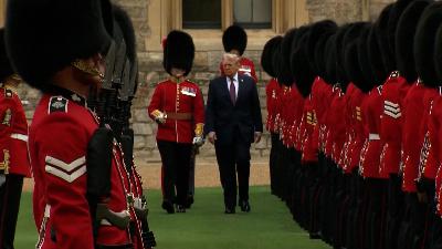 Трамп в Британии: деньги важнее протокола
