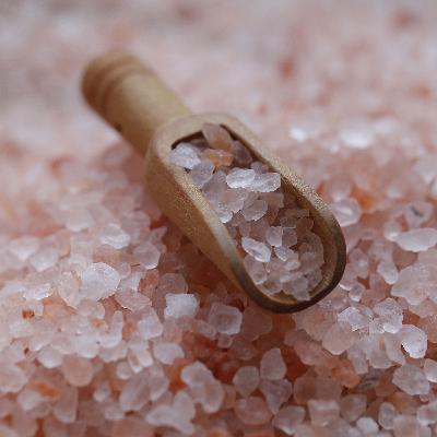 The pink salt illusion