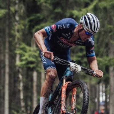 #VanderPoel quiere ganar el mundial de #XCO en 2025 #Chelaclonews #noticiasmtb #mtb #ciclismo #VanderPoel quiere ganar el mundial de #XCO en 2025 #Chelaclonews #noticiasmtb #mtb #ciclismo