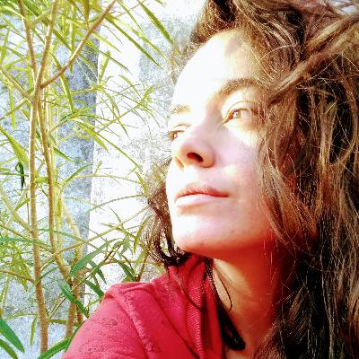 TE LEO RELATOS DE RÍO, #1 "Más allá del río" de Emilio Silver. Voz: Analis Mazzoni. TE LEO RELATOS DE RÍO, #1 "Más allá del río" de Emilio Silver. Voz: Analis Mazzoni.