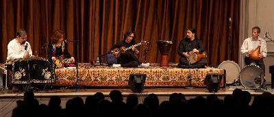 Singing Rumi: The Pejvak Ensemble