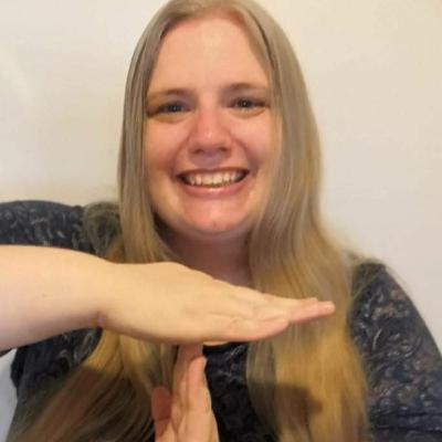 160 - Emma T - Improv London Podcast