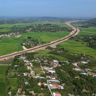 Dòng chảy Kinh tế - Ngành Xây dựng đẩy mạnh phân cấp, hợp tác phát triển hạ tầng