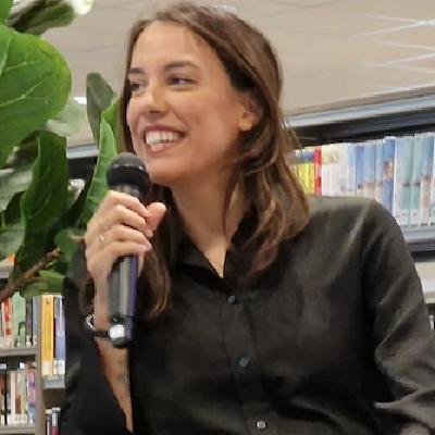 Ernst Jansz en Lara Nuberg in de Indische Literaire Salon Ernst Jansz en Lara Nuberg in de Indische Literaire Salon