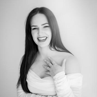 Coming Out Cosmic with Christine! Coming Out Cosmic with Christine!