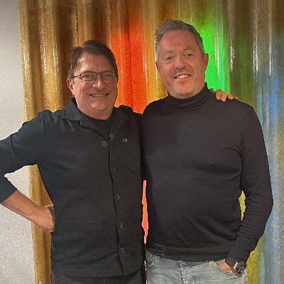 Piet Decuypere (Danerolles en Magioni) en Jempi Moens in gesprek over leiderschap en mensgericht veranderen. Piet Decuypere (Danerolles en Magioni) en Jempi Moens in gesprek over leiderschap en mensgericht veranderen.