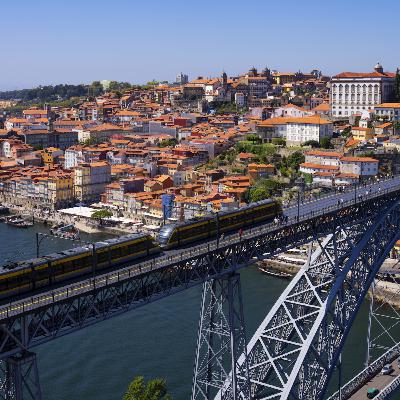 Exploring Porto: Wine, Wizards, and the Little French Girl