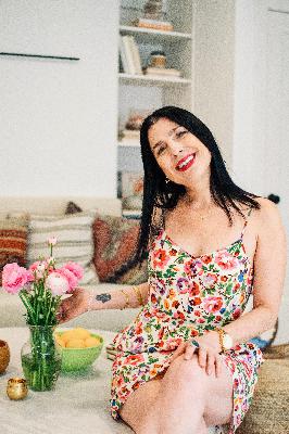 Moving? Here’s Your Go To Checklist From The Feng Shui Lady! Moving? Here’s Your Go To Checklist From The Feng Shui Lady!