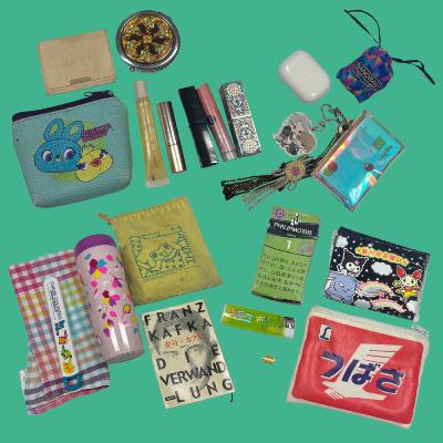 #20 カバンの中紹介して〜 鈴コム編