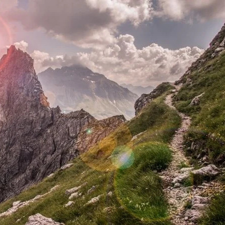 S4 Ep. 35 - The Narrow Path
