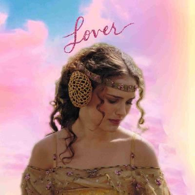 2 - 7 - Padmé is a Lover