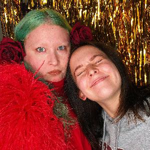 Emilia Fart + Her Mom Claudia