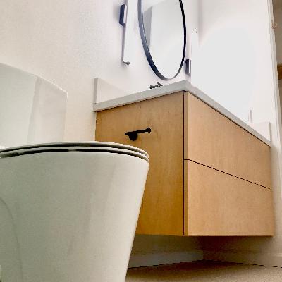 Retired School Teacher Finally Gets Her Dream Bathroom