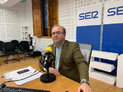 Carlos Navarro Antolín: La mejor ciudad está en los barrios