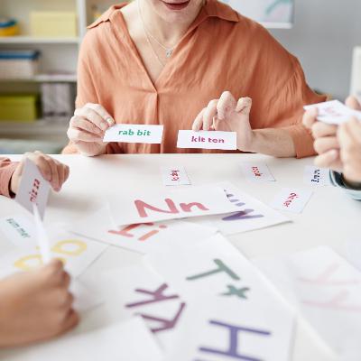 TESOL Talk #72 | The Best way to use Flashcards in Your ESL Lessons
