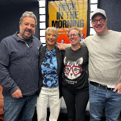 World Surf Champ Layne Beachley | Dawn Award, Dangers of Surfing, Bluey Character World Surf Champ Layne Beachley | Dawn Award, Dangers of Surfing, Bluey Character