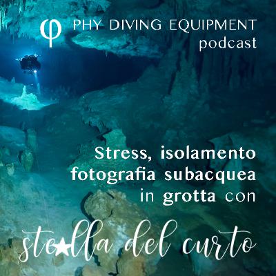 In grotta con Stella del Curto: fotografia subacquea