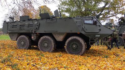 Militärsnack #62 - Pansarterrängbil 300 A Militärsnack #62 - Pansarterrängbil 300 A