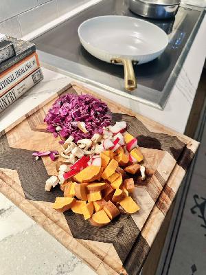 Midlife Talkshop Ep. 3: Healthy Eating for Optimal Wellness