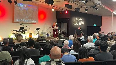 Katie Pureti: At The Well. - Audio