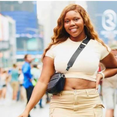 Black girls missing the Carlee Russell hoax 🤦🏽‍♀️