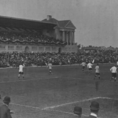 #31 Idrætsparkens første målscorere