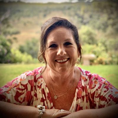 SLP 522: From Country Roots to Retreats: Lucy’s Journey of Growth, Nature, and Connection SLP 522: From Country Roots to Retreats: Lucy’s Journey of Growth, Nature, and Connection