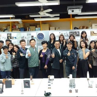 臺藝大與中科院合作專訪-漢聲廣播電臺《重生》獲得2020文創產業新聞報導獎 臺藝大與中科院合作專訪-漢聲廣播電臺《重生》獲得2020文創產業新聞報導獎