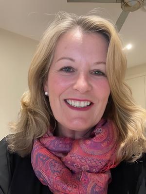 86. AMANDA DAVIES 86. AMANDA DAVIES