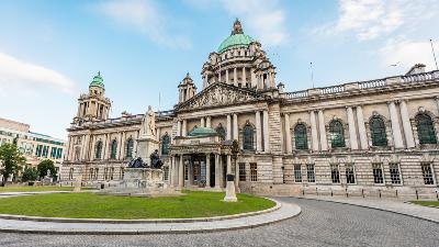Tús Áite: Ceiliúradh i mBéal Feirste faoin Gaeilge