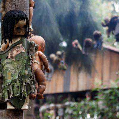 Isla de las Munecas - CUENTO CORTO DE TERROR Isla de las Munecas - CUENTO CORTO DE TERROR