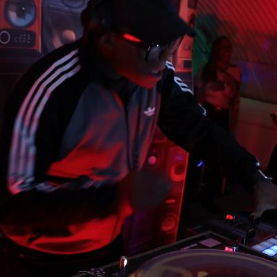 Episode 437: 🔥 The Dlux Reserve - Warm Up Session (1) | Smooth R&B, Soul & Bashment/Dancehall Mix Episode 437: 🔥 The Dlux Reserve - Warm Up Session (1) | Smooth R&B, Soul & Bashment/Dancehall Mix