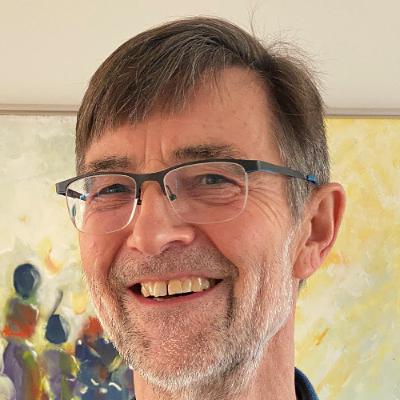 I Guds hænder – når vi tager en chance, og Gud lader livet lykkes | Bibeltime 3 fra Emdrup Kirkelejr 2025 med Niels Jørn Fogh I Guds hænder – når vi tager en chance, og Gud lader livet lykkes | Bibeltime 3 fra Emdrup Kirkelejr 2025 med Niels Jørn Fogh