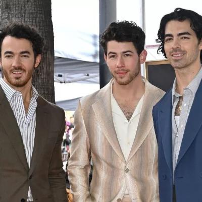 Listen to Jonas Brothers’ ‘Love Me to Heaven’ in celebration of 20th Anniversary Listen to Jonas Brothers’ ‘Love Me to Heaven’ in celebration of 20th Anniversary