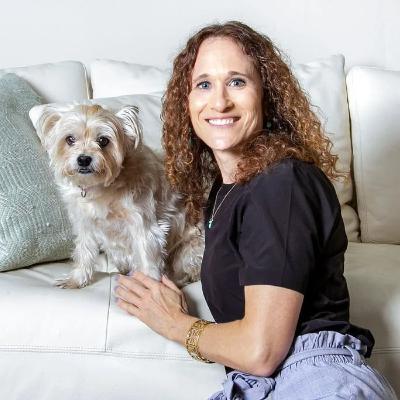 655: Building a Business Worth Buying with Erin Fenstermaker 655: Building a Business Worth Buying with Erin Fenstermaker