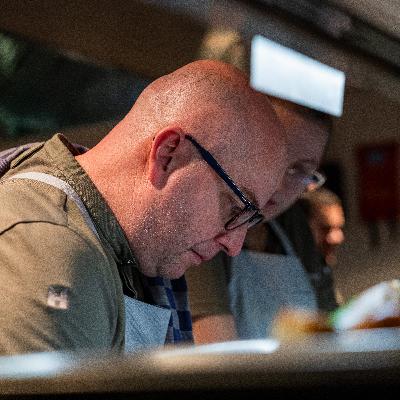 Hans Derks is chef en eigenaar van Versaen* Waar wordt hij warm van? En wat kan hij met langoustine?