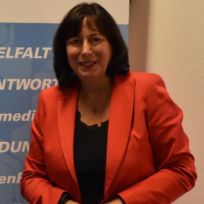 #021: „Aktuelle europäische Entwicklungen im Medienbereich von EMFA über DSA bis hin zu KI“