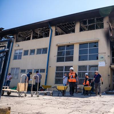 Los incendios en Biobío amenazan el regreso a clases de cientos de estudiantes del Liceo Ríos de Chile