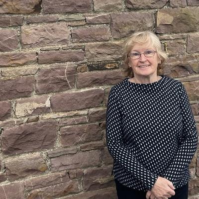 Máire Uí Mhurchú agus Niamh Ní Dhrisceoil