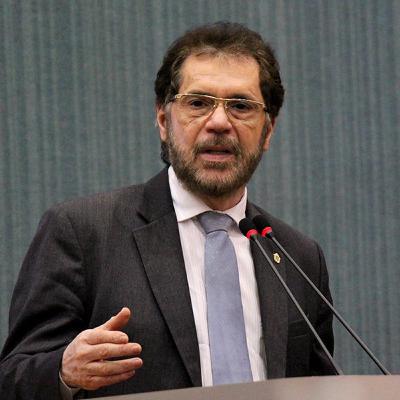 Senadores de oposição querem fixar mandato de ministros do Supremo Tribunal Federal