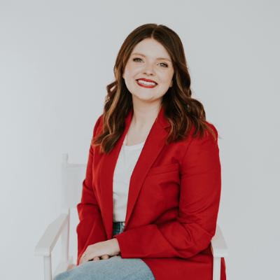 Sarah Michelle Boes, Founder of Sarah Michelle NP Reviews